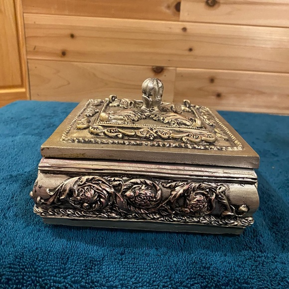 Other - Decorative Silver jewelry/ trinket box